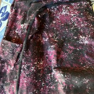 Maroon, black and white leggings with pockets full length